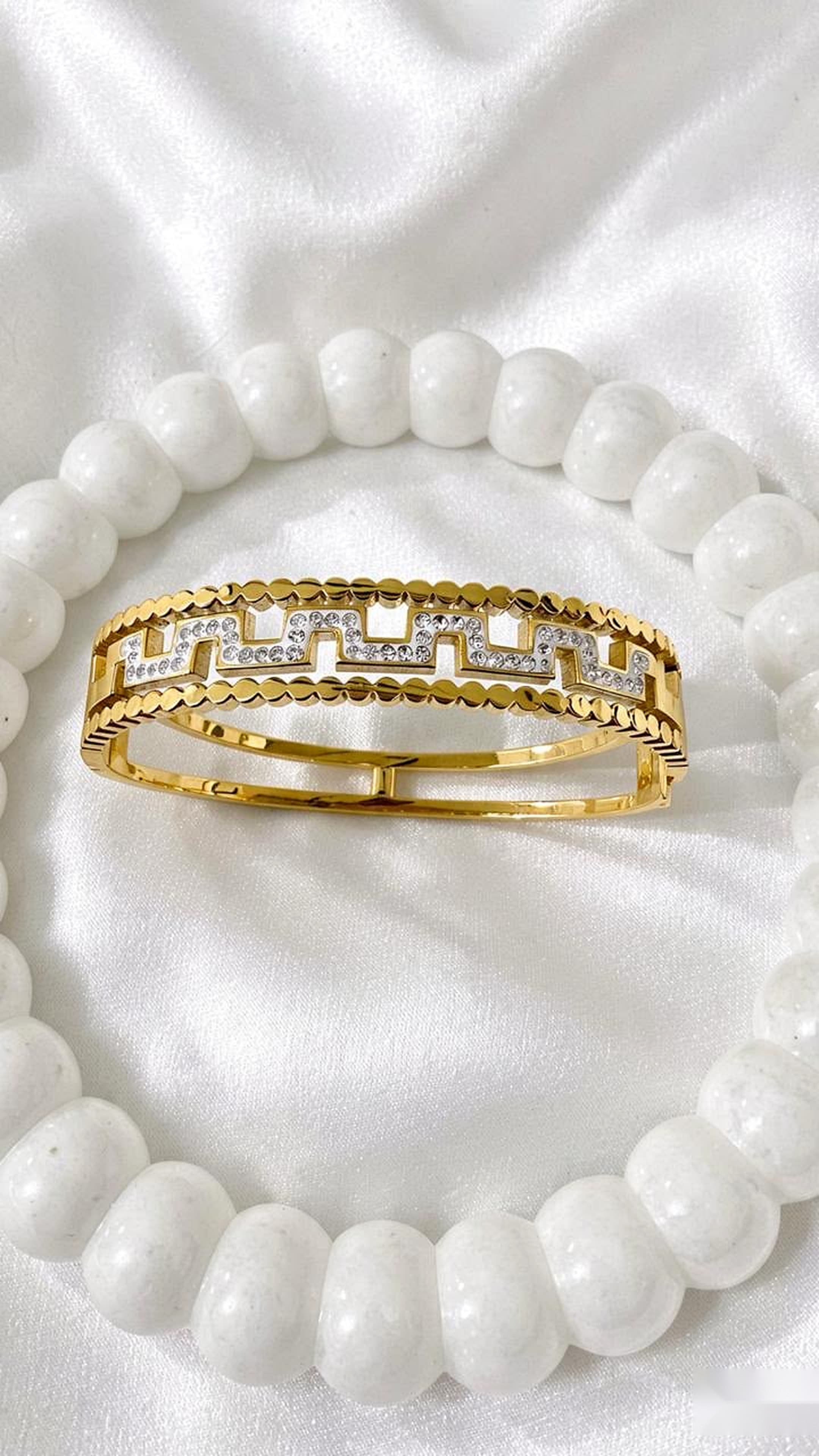 Geometric Greek Key Motif Bangle Bracelet (Golden Finish)