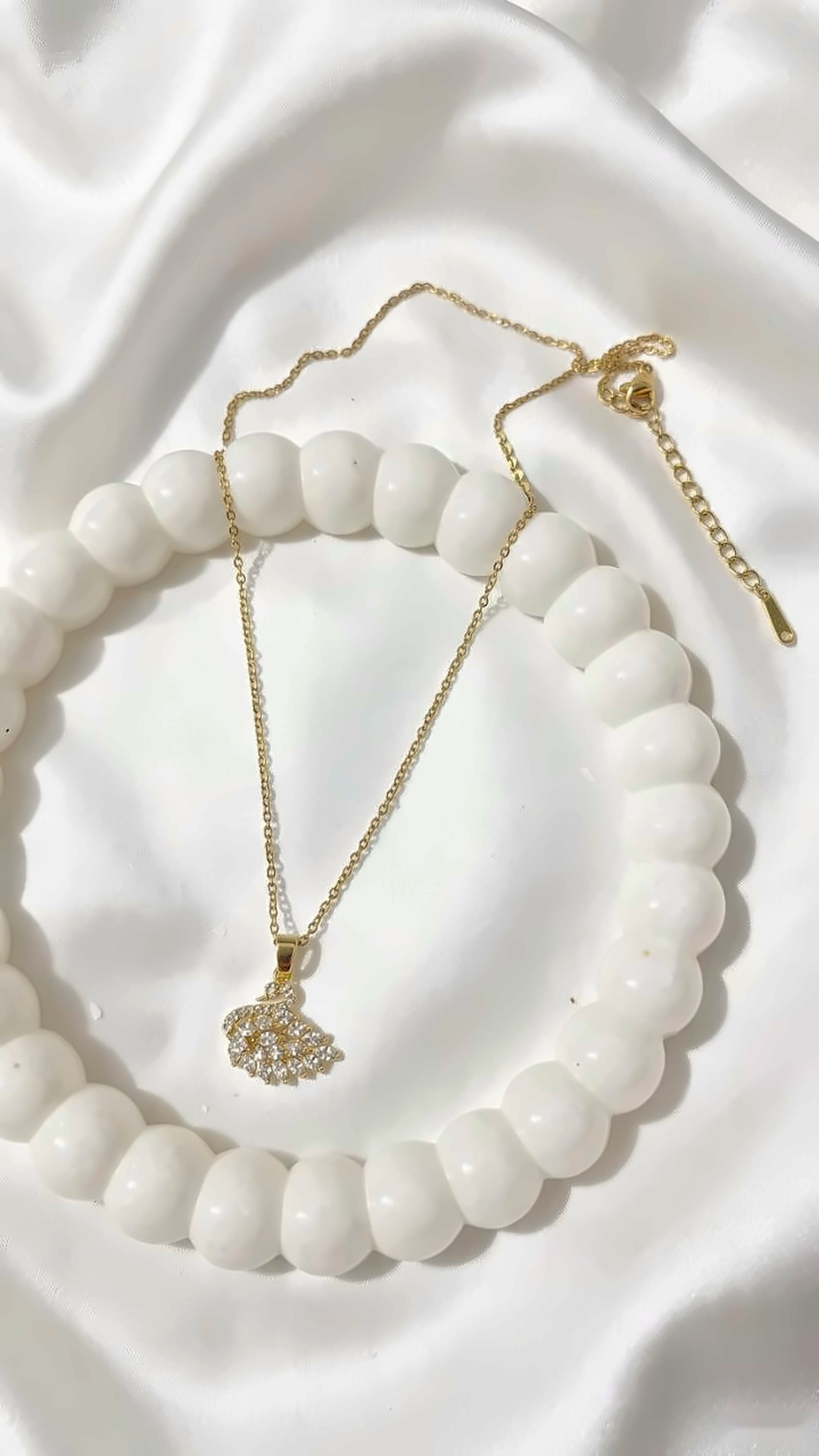 Graceful Swan Pavé Crystal Pendant Necklace (Golden Finish)